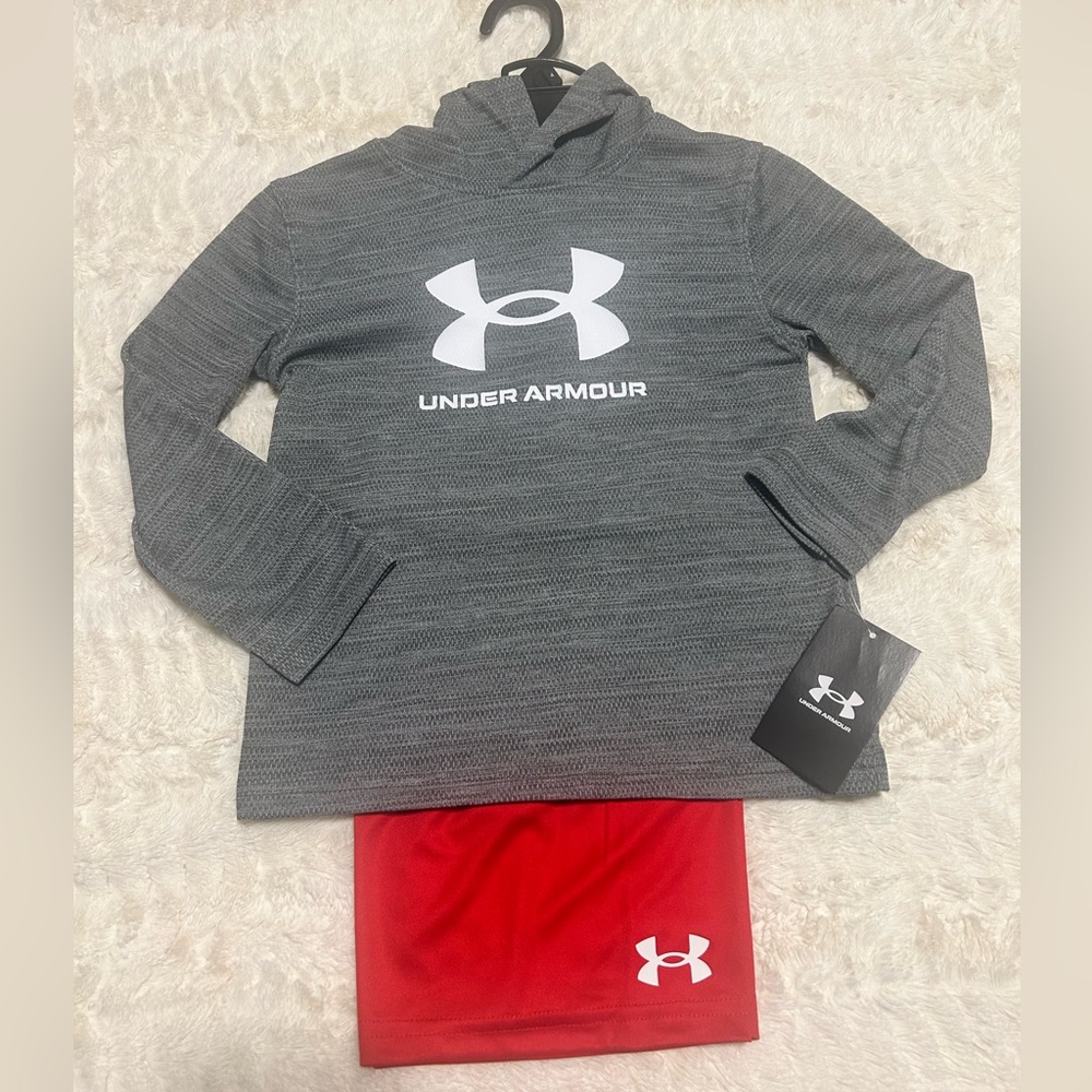NWT Under Armour Kids Gray Mesh Hoodie & Red Shorts Set | Size 4